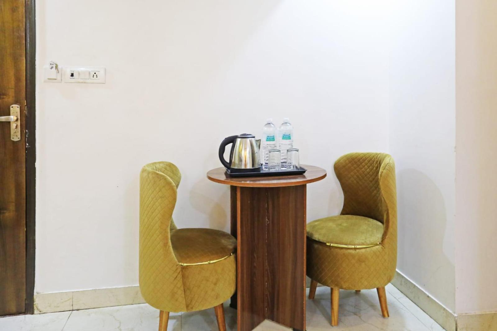 Hotel Broadway Near Delhi Airport New Delhi Luaran gambar