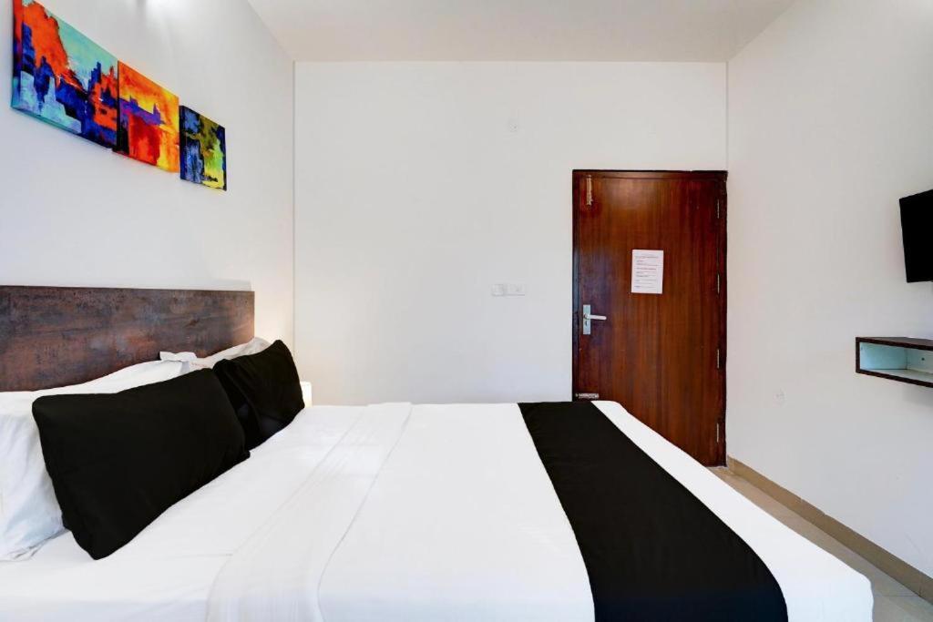 Hotel Broadway Near Delhi Airport New Delhi Luaran gambar